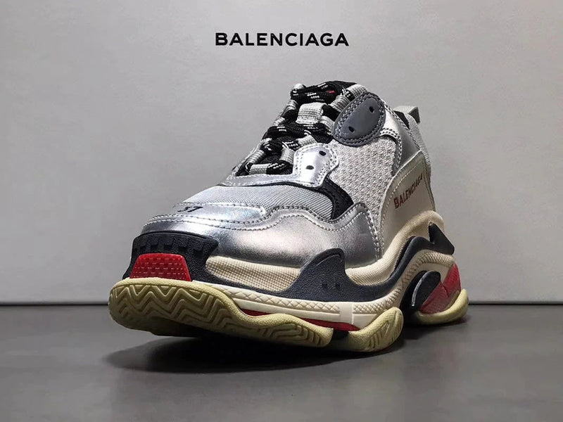 Tênis Balenciaga Triple S Silver Black 2019