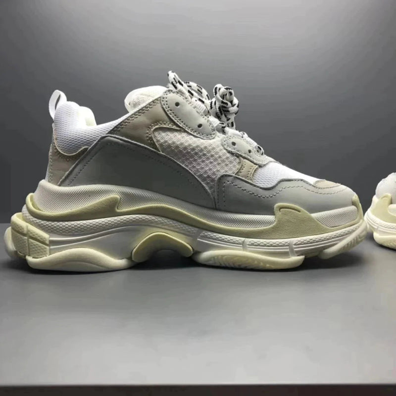 Tênis Balenciaga Triple S White