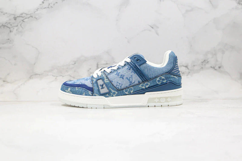 Tênis Louis Vuitton Trainer Sneaker Denim Monogram