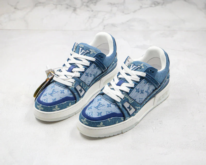 Tênis Louis Vuitton Trainer Sneaker Denim Monogram