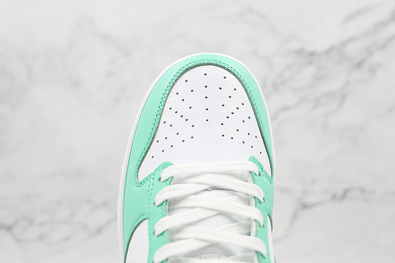 Tênis Nike SB Low Green Glow