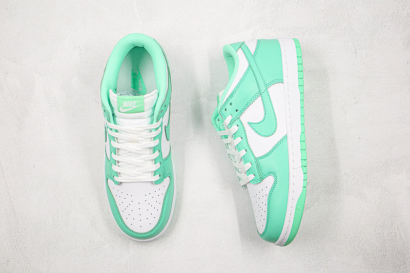 Tênis Nike SB Low Green Glow