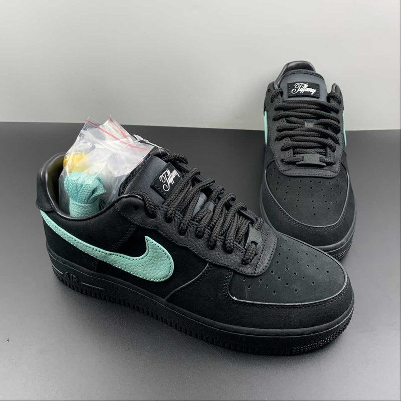 Tênis Nike Air Force 1 Low Tiffany & Co 1837