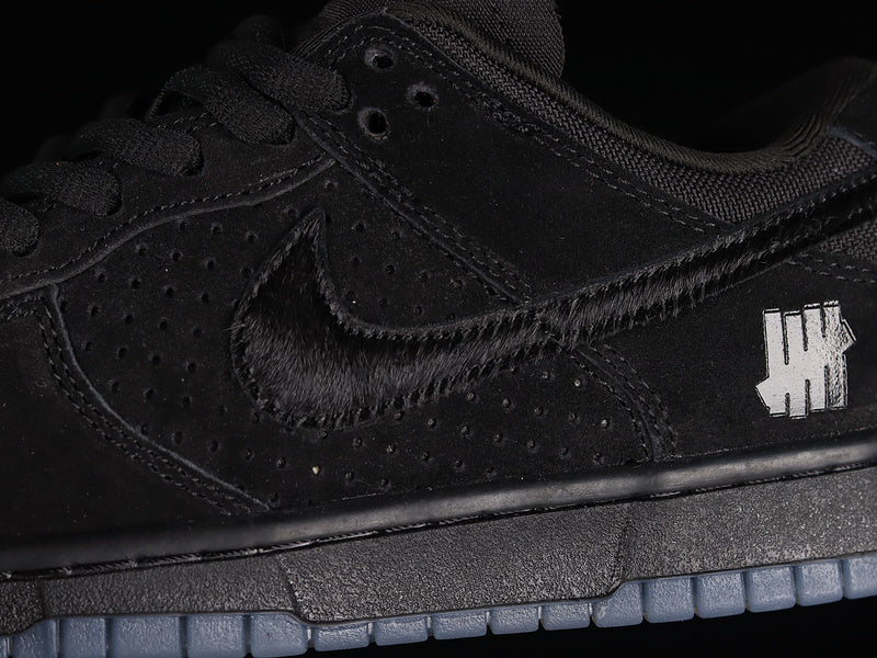 Tênis Nike Sb Low Sp Undefeated 5 On It Black