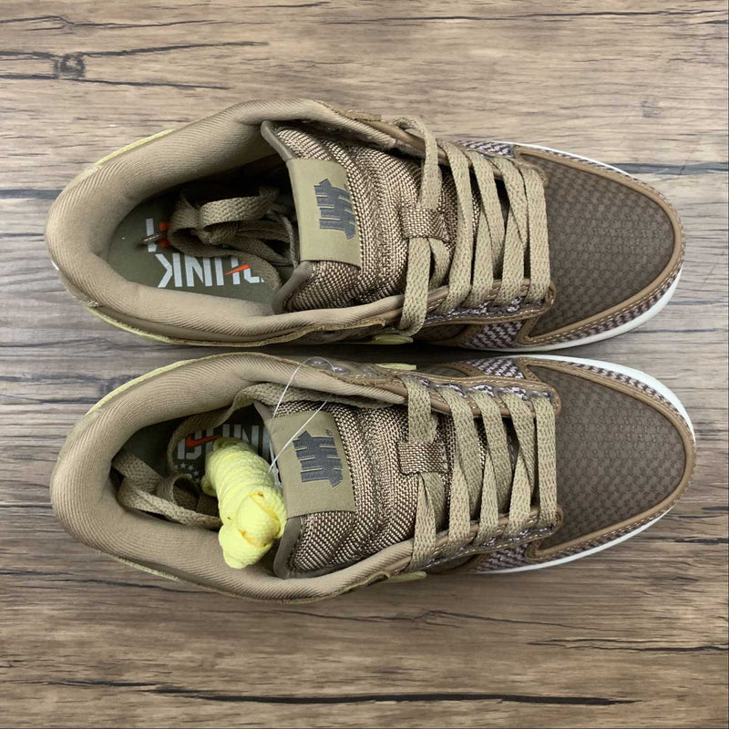 Tênis Nike Sb Low Undefeated Canteen