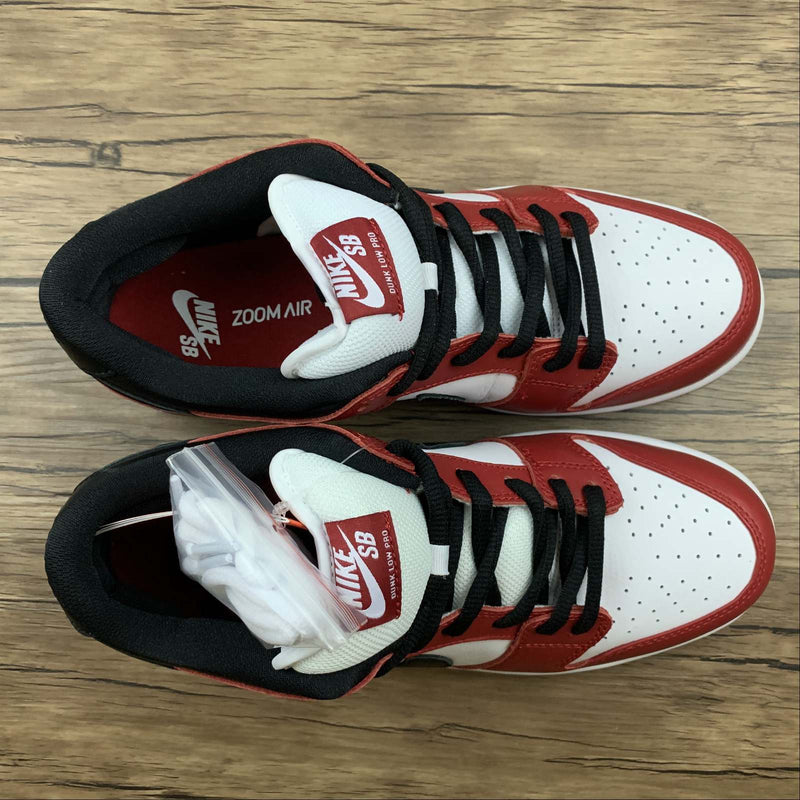 Tênis Nike SB Dunk Low J-Pack Chicago