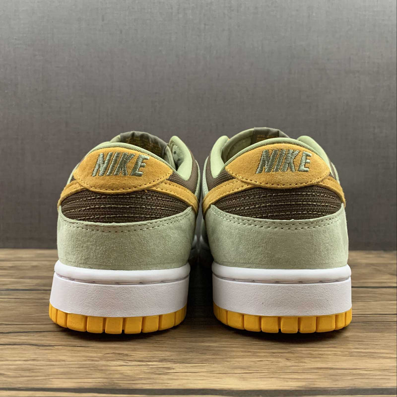 Tênis Nike SB Low Dusty Olive