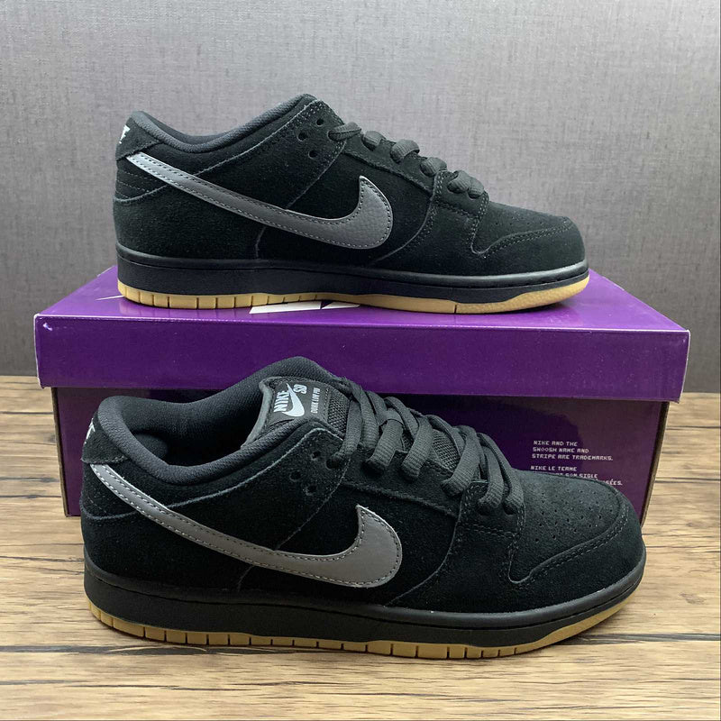 Tênis Nike SB Dunk Low Fog