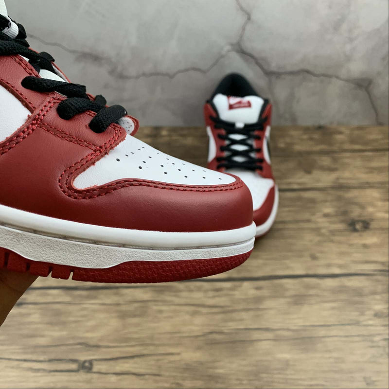 Tênis Nike SB Dunk Low J-Pack Chicago