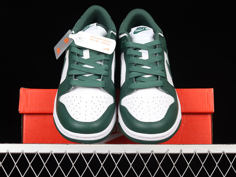 Tênis Nike Sb Low Michigan State