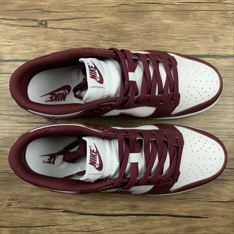 Tênis Nike SB Low Bordeaux